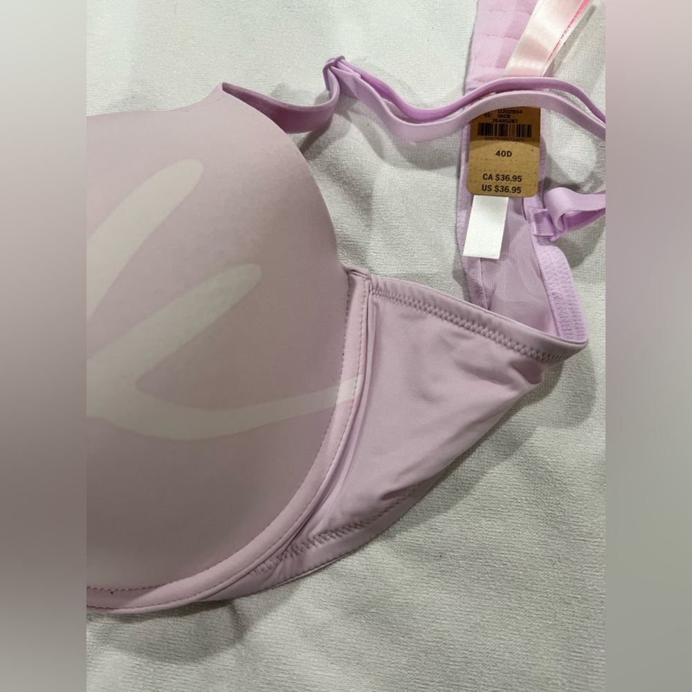PINK VS Victoria Secret bra purple t-shirt wear everywhere lightly lined 40D - Picture 3 of 7